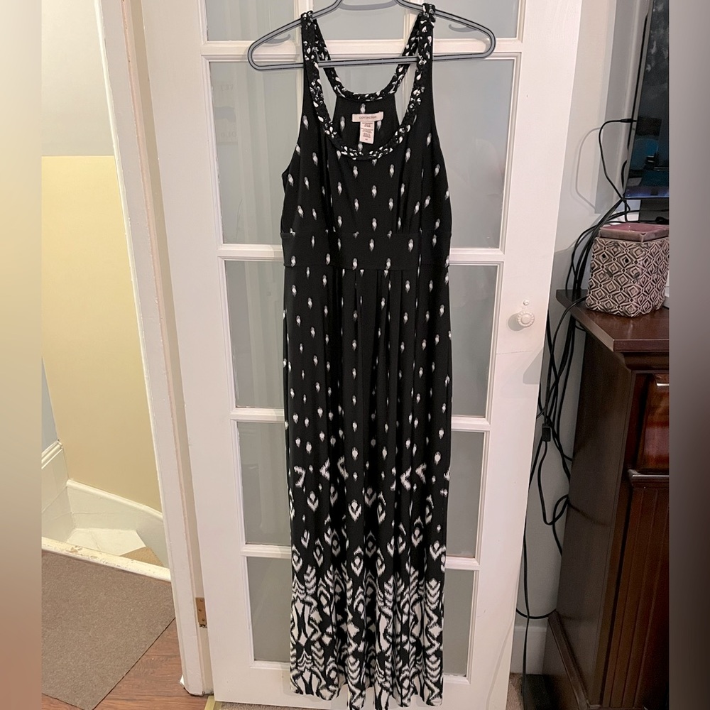 Womens maxi dress size S.